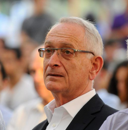 חוסר האנושיות שהפגין מו"ל הארץ עמוס שוקן