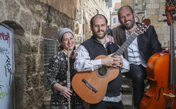 "לא קל לי": ריקה מגיבה לאיחוד המשפחתי בלעדיה