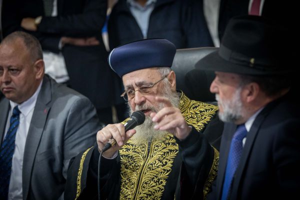 ביקורת חריפה נגד הראשון לציון: "נזיפה חמורה"