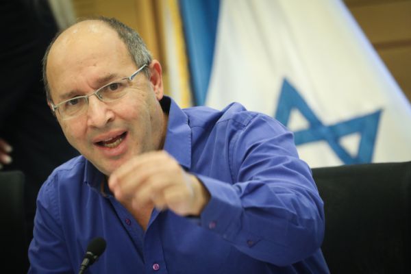 ניסנקורן ייפגש עם אדלשטיין לדון בבקשת החסינות