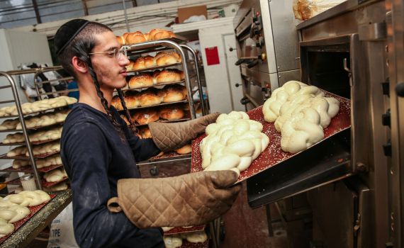 בדיקת סרוגים: הקייטרינג שאכלתם בשבת לא כשר