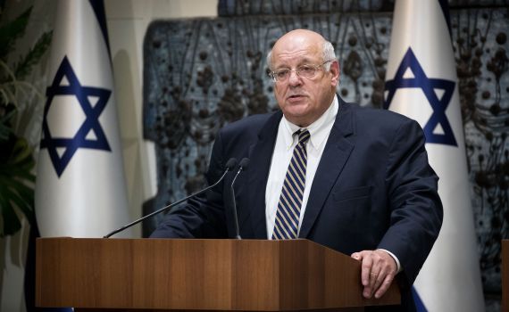 התנועה למשילות: השופט מלצר 'הזמין' עתירות