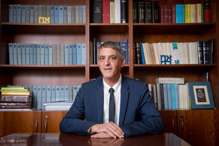 לשכת עורכי הדין הגישה תביעה נגד רואה חשבון