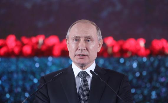 רוסיה: דוברו של הנשיא פוטין נדבק בקורונה ואושפז