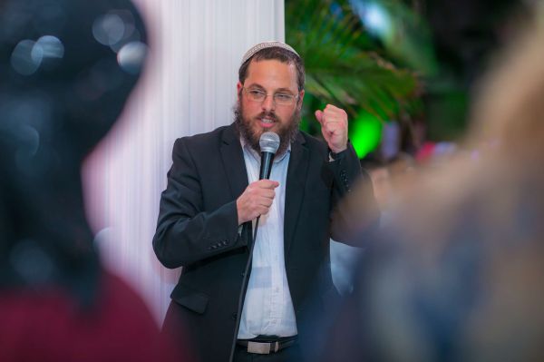 איך הגענו לחרפה של צמצום דרכנו לשם "ימינה"?