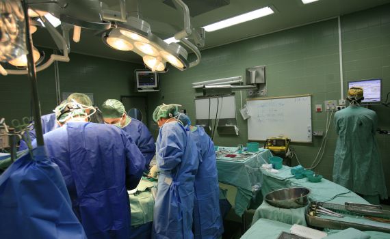 בת 36 התמוטטה בכניסה לחדר לידה; התינוק ניצל