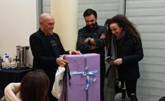 מרגש: המתנה שקיבלה יובל דיין משלומי שבת. צפו