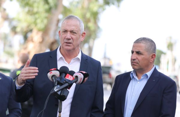 גנץ: "מברך על האיחוד, מדובר בהחלטה נכונה"