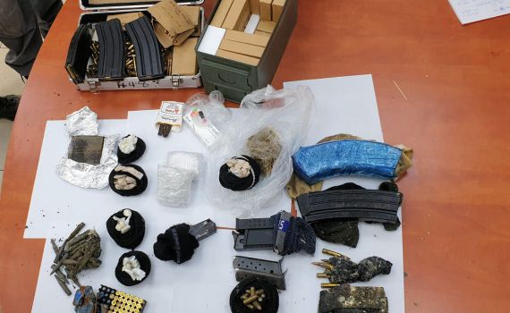 צפו: תפיסת רימון הלם סמים ואמל"ח בלב לוד