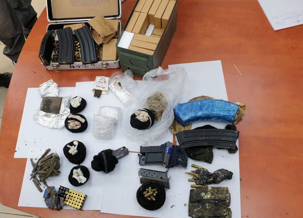 צפו: תפיסת רימון הלם סמים ואמל"ח בלב לוד