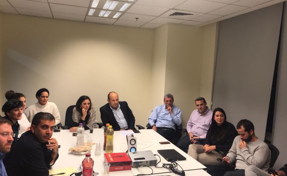 "מערכת בחירות גורלית": ישיבה ראשונה של ימינה