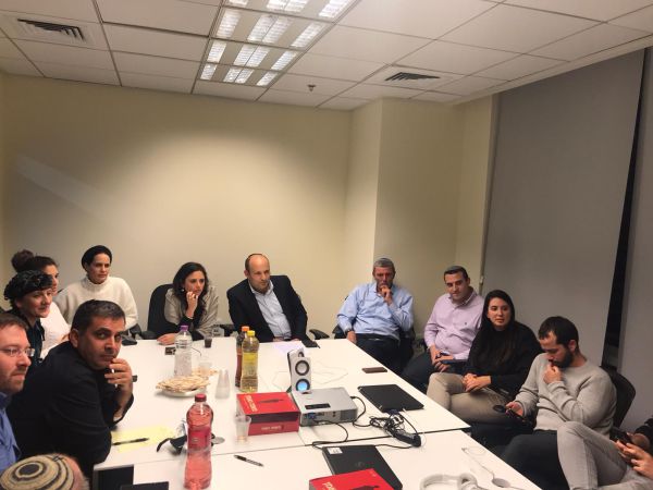 "מערכת בחירות גורלית": ישיבה ראשונה של ימינה