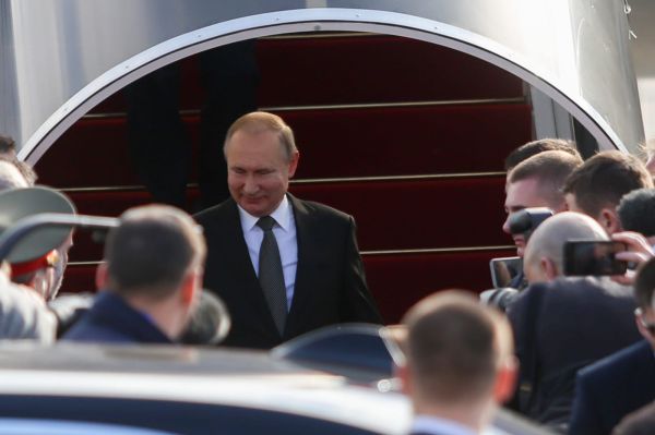 פוטין ופנס נחתו בנתב"ג: "תמיד נעמוד לצדכם"