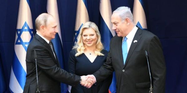 בדרך לחנינה? פוטין נפגש עם נתניהו ויפה יששכר