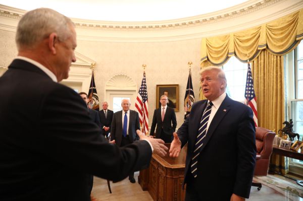 גנץ: "אחרי הבחירות אפעל ליישום עסקת המאה"