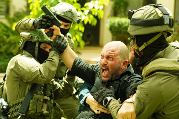 פאודה 3: האם דורון הוא האויב המרכזי של העונה?