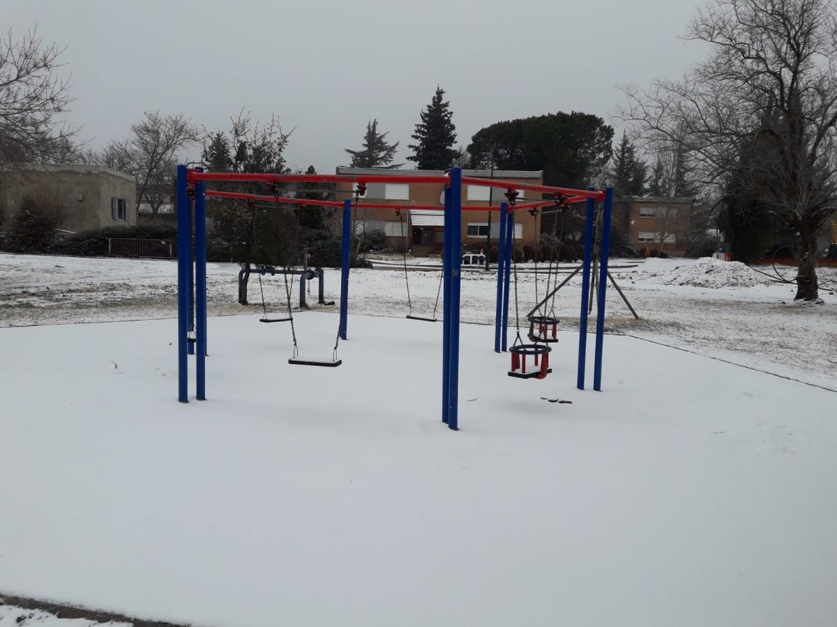 רמת הגולן כוסתה בלבן; בהר חברון שלג קל. צפו