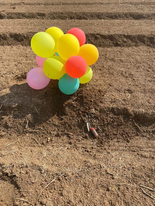 צרור בלונים עם חפץ חשוד נחת בשדות המועצה אשכול