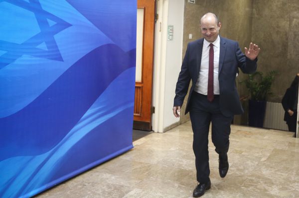 "אנחנו ימין עם אמונה": 6 מסרים של בנט למועמדים