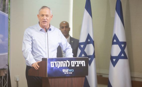 גנץ: "הרשימה המשותפת לא חלק מהממשלה שאקים"