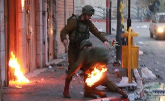 נס בחברון: החייל ניצל מהבקבוק תבערה. תיעוד