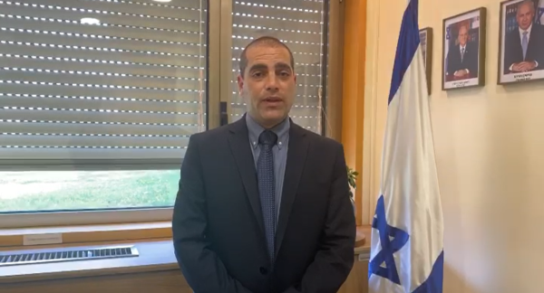 "ח"כ יזבק תומכת במחבלים, מרגלים ורוצחים שפלים"