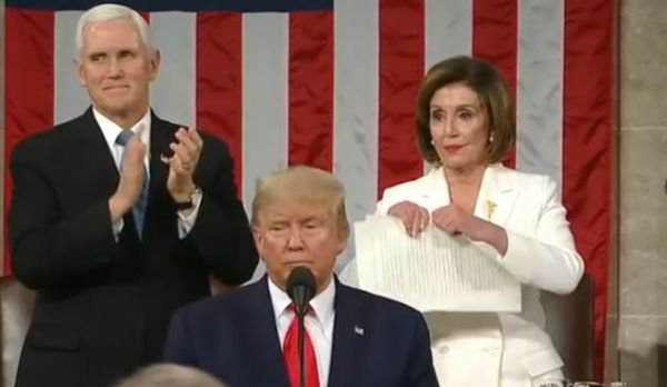 טראמפ חוגג את פרישת פלוסי: "דבר נהדר, היא מרושעת"