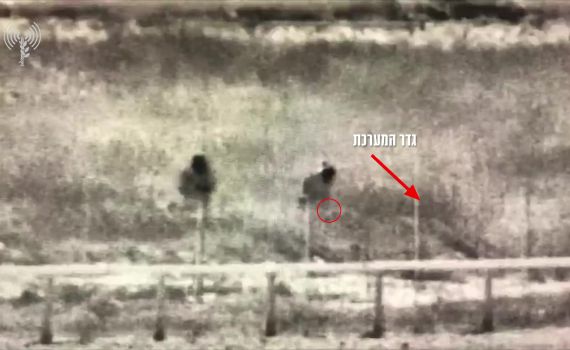 צפו: כך הניחו המחבלים את המטען בגבול עזה