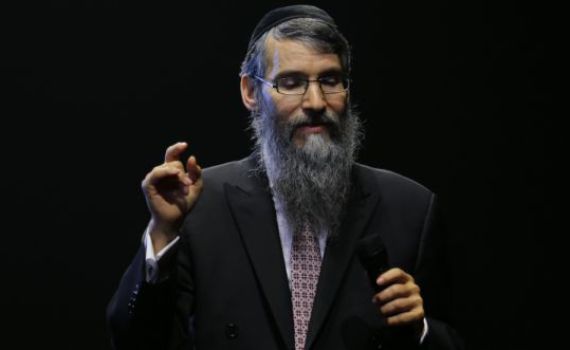 מרגש: אברהם פריד משיק שיתוף פעולה מפתיע