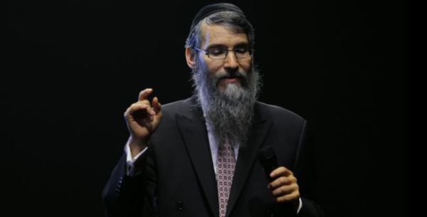 מרגש: אברהם פריד משיק שיתוף פעולה מפתיע