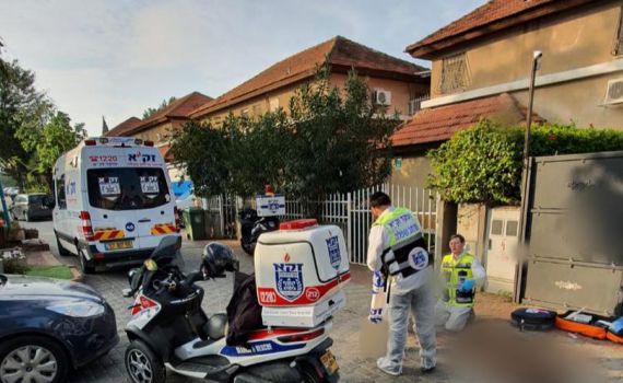 לוד: בן 20 נרצח בזריקת רימון לפתח ביתו