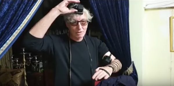 מברי סחרוף ועד דידי הררי: התשובה לסערת התפילין