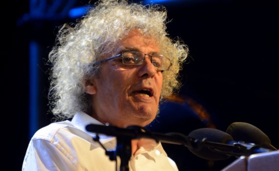 "שדדו קטעים": רינו צרור דורש מימינה 150,000 ש"ח