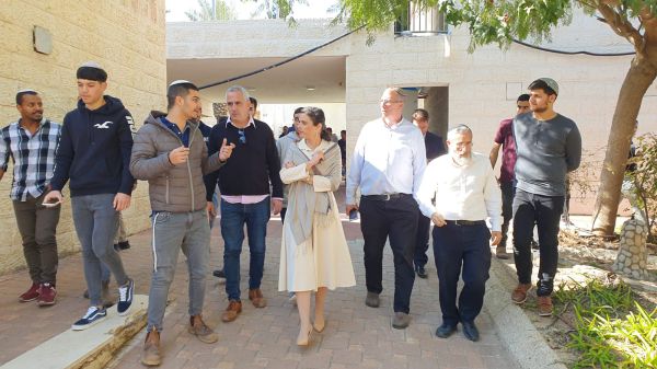 שקד: "הזדמנות כבירה או פספוס המאה"