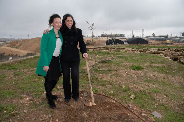 קמפיין ימינה: פרויקט המונים לגיוס מאות פעילים