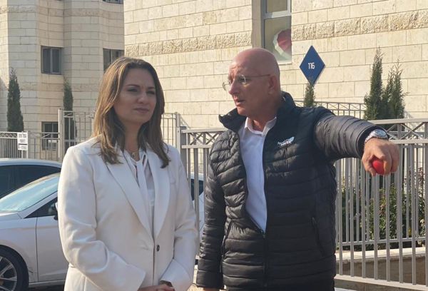 שאשא ביטון: תכננו עשרות אלפי יח"ד לעסקת המאה