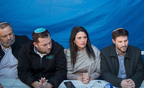 שקד: "פספוס המאה או סכנת המאה"