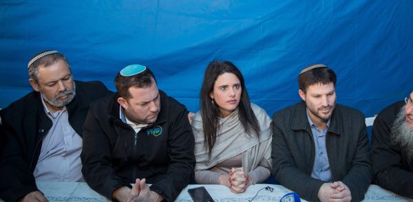 שקד: "פספוס המאה או סכנת המאה"