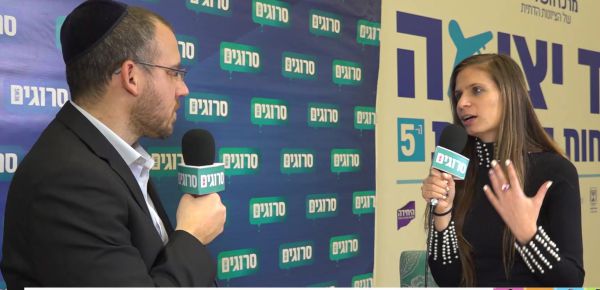 מיטל סטודניה: "קשה לשמור על יהדות בחו"ל"