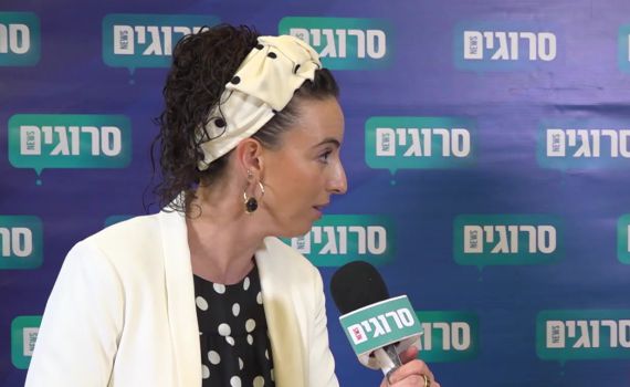 עידית סילמן: "הציבור אדיש, זה או ימינה או שמאלה"