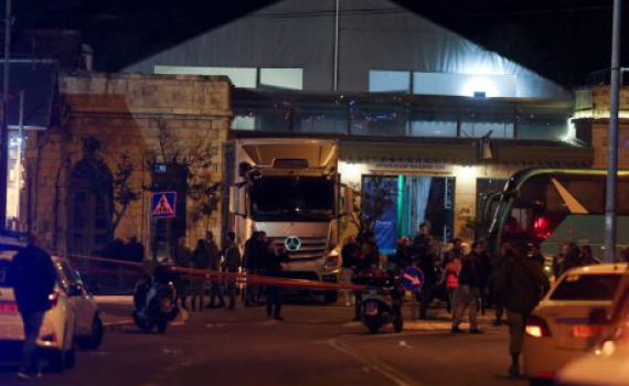 התפללו לרפואתו: שיפור קל במצב החייל שנפצע קשה