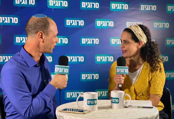 שרה ב"ק לסרוגים: "אנחנו בסכנה של הסכמי אוסלו ב"