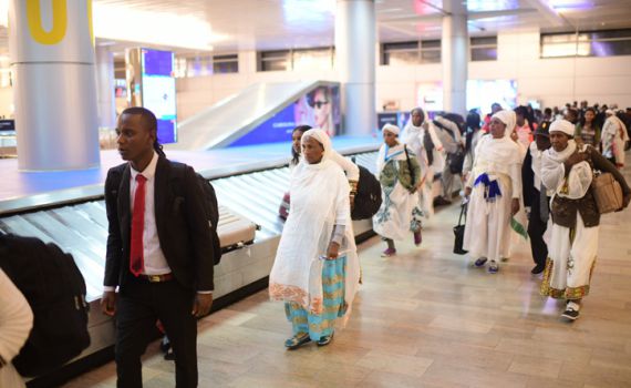 עשרות מבני הפלשמורה נחתו הבוקר בישראל