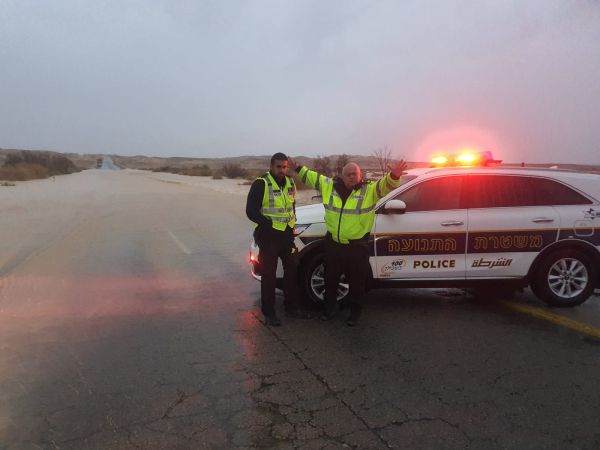 מזג האוויר: זרימות אדירות וחסימות כבישים בדרום