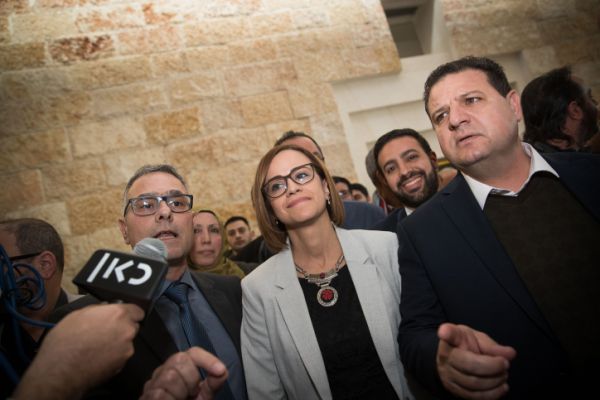 הלם בימין: "נקודת שפל חדשה של ביהמ"ש העליון"