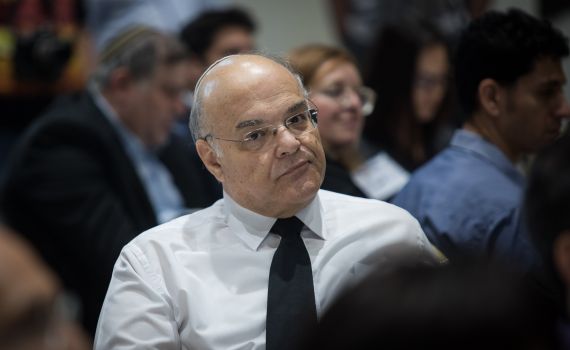 פניה לנשיא המחוזי: למנות הרכב למשפט נתניהו