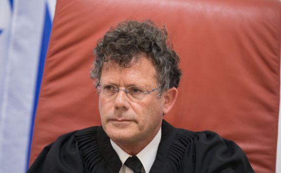 השופט עמית: אני נעלב בשביל העדה האתיופית