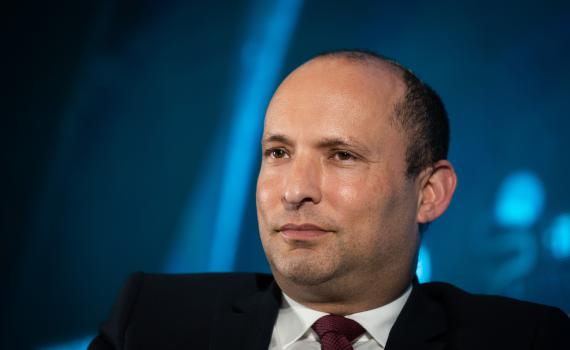 בנט הודיע על קיצוץ של 20% משכרו