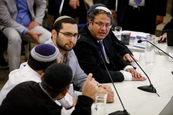 עוצמה לא יהודית | אמנון שפירא