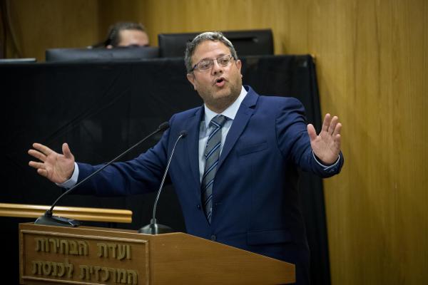 עשרה מבכירי רבני חב"ד חתמו נגד הצבעה לעוצמה